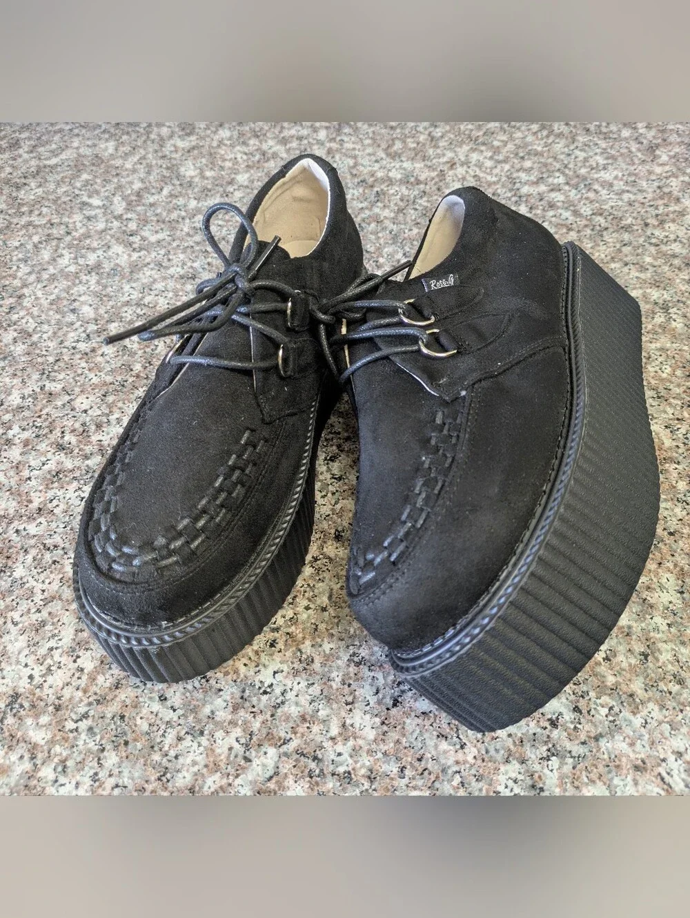 Black Creepers